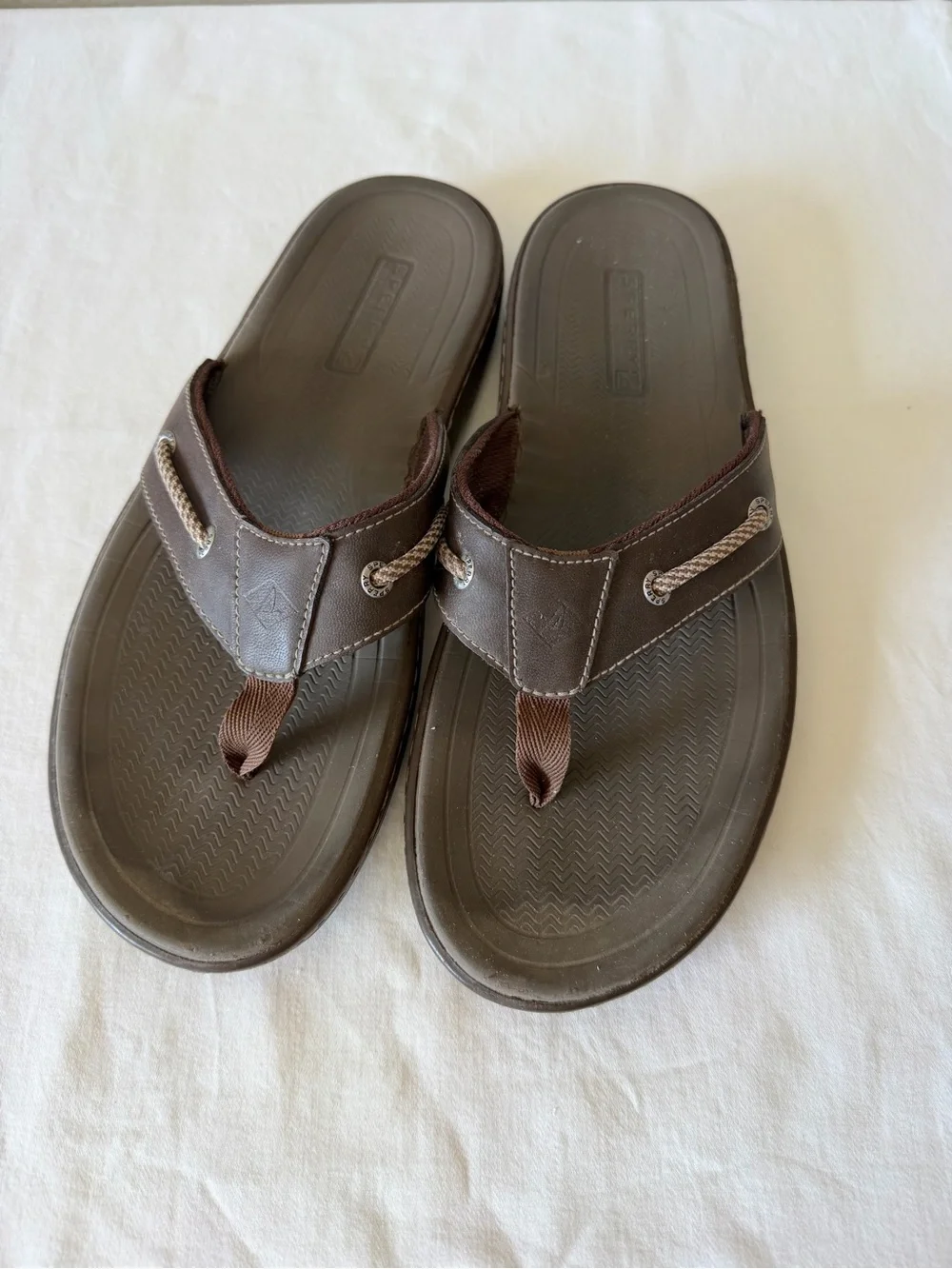 Sperry Top Sider Men’s Baitfish Brown Leather Flip Flop Sandals